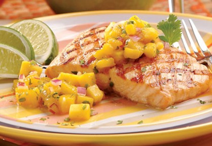 Grilled Salmon with Mango Relish